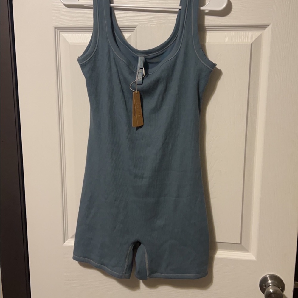 Skims cotton rib onesie (body suit), color: Kyanite